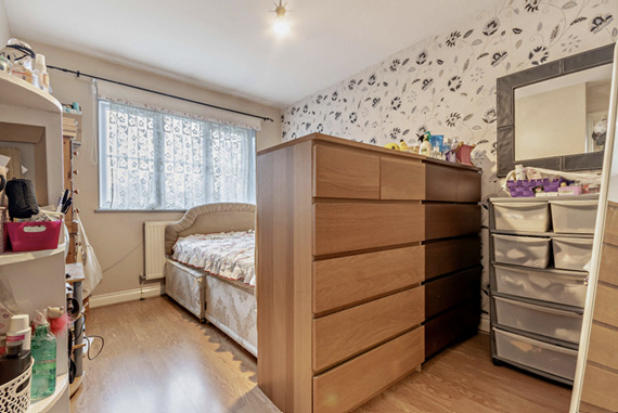 Kew Gardens, Birmingham — bedroom