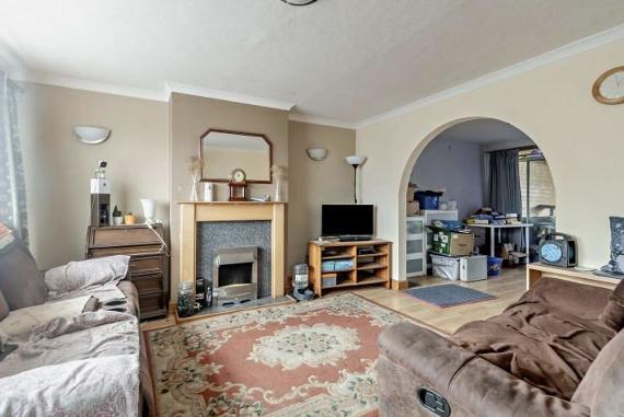 Toy Close, Stafford — living room