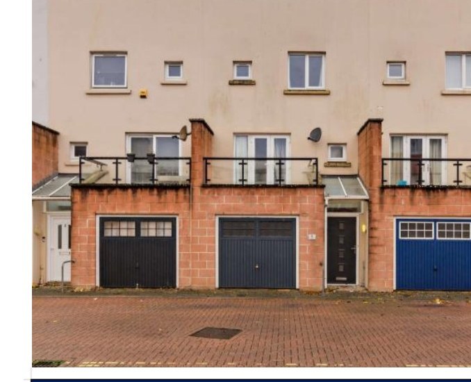 Terraced house in Tamar Street, South West