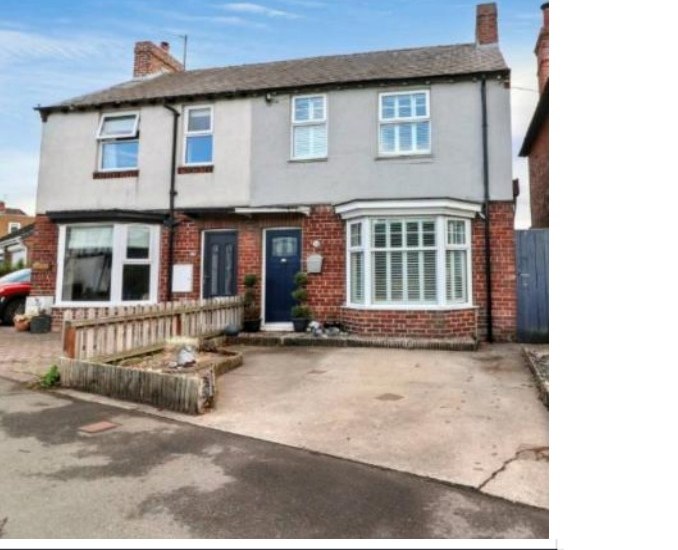 Semi-detached house in Thirsk Road, North East